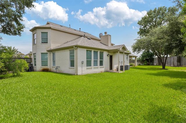 18338 Langsbury Drive, Houston, TX 77084