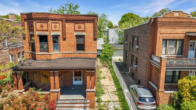 128 WEGMAN PARKWAY, Jc, Greenville, NJ 07305