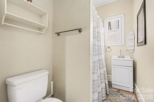 214 Wood Street, Mount Holly, NC 28120