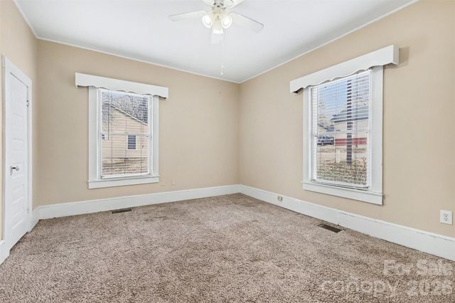 214 Wood Street, Mount Holly, NC 28120