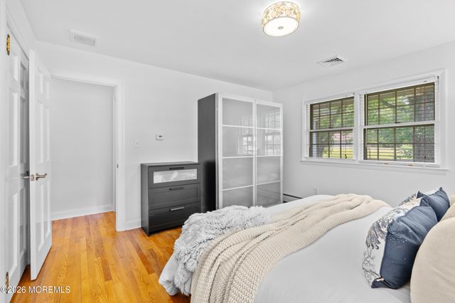101 Corrine Drive, Pennington, NJ 08534