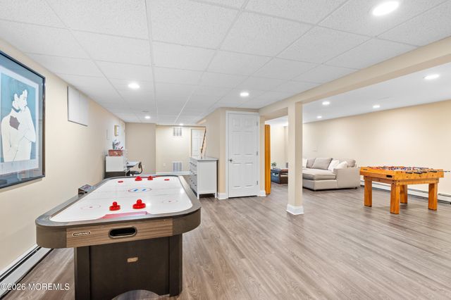 101 Corrine Drive, Pennington, NJ 08534