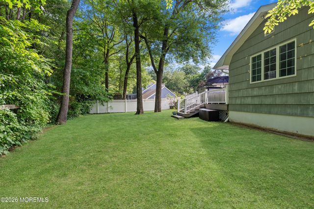 101 Corrine Drive, Pennington, NJ 08534
