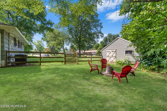 101 Corrine Drive, Pennington, NJ 08534