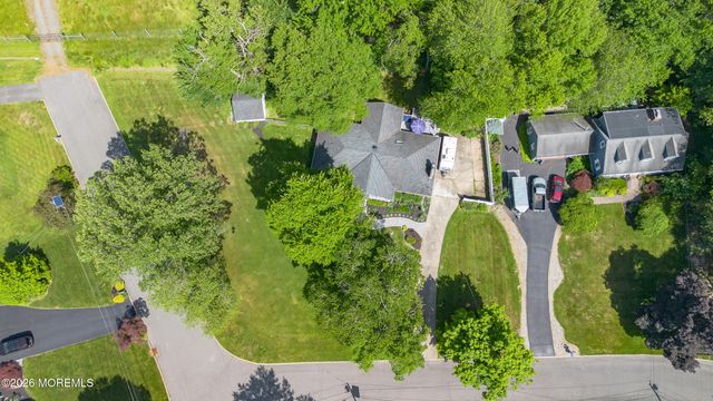 101 Corrine Drive, Pennington, NJ 08534