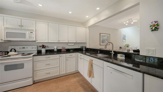 1611 CLOWER CREEK DRIVE HA237, Sarasota, FL 34231