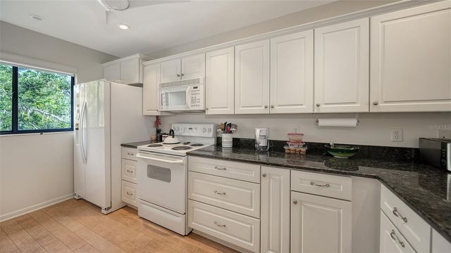 1611 CLOWER CREEK DRIVE HA237, Sarasota, FL 34231