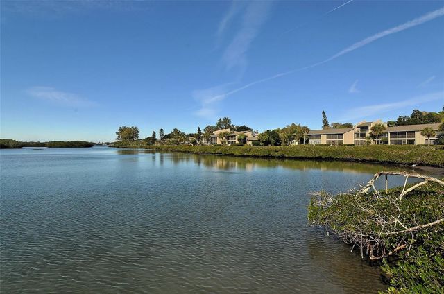 1611 CLOWER CREEK DRIVE HA237, Sarasota, FL 34231