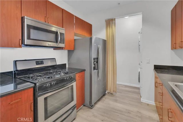 1801 E Katella 3065, Anaheim, CA 92805