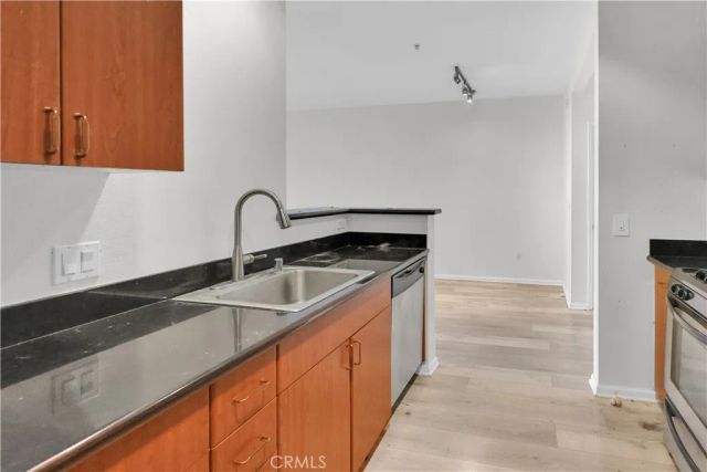 1801 E Katella 3065, Anaheim, CA 92805