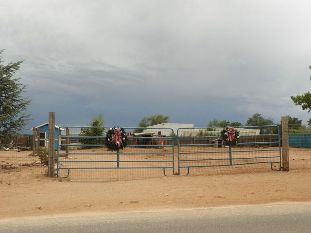 585 Angel Road, Corrales, NM 87048