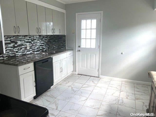 12 Walter Avenue, Hicksville, NY 11801