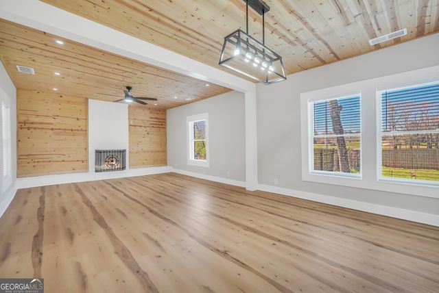 891 Crumbley Road, Mcdonough, GA 30252