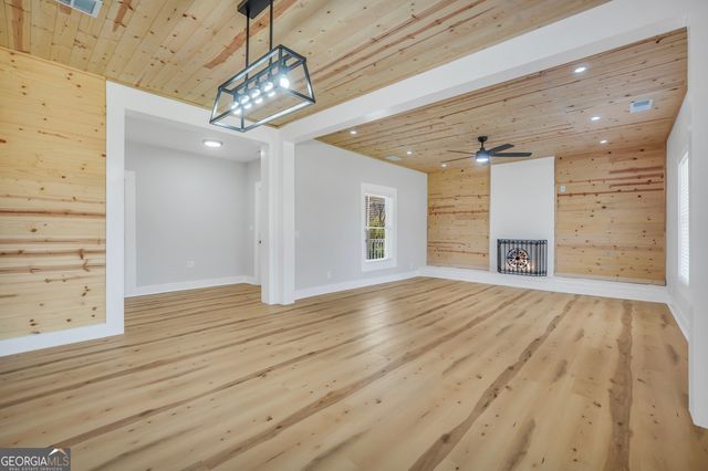 891 Crumbley Road, Mcdonough, GA 30252