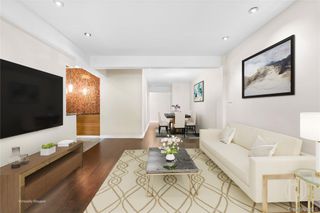 54 East 8th Street E 0 3J, New York (manhattan), NY 10003