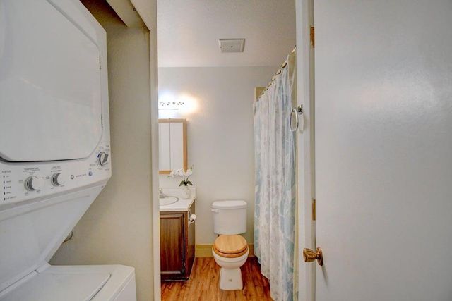 931 Country Club Drive SE J, Rio Rancho, NM 87124