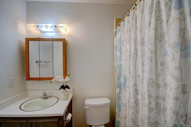 931 Country Club Drive SE J, Rio Rancho, NM 87124