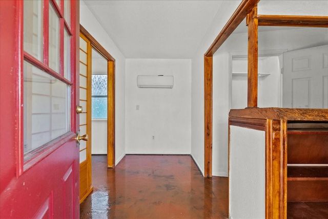424 Grand Avenue, Bacliff, TX 77518