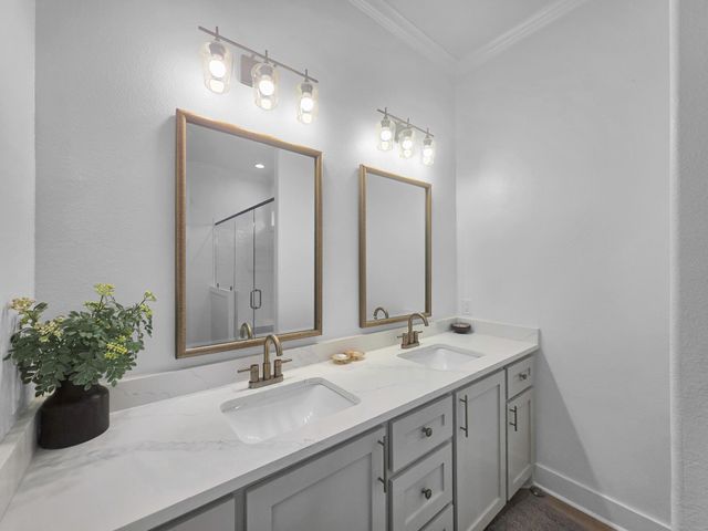 928 Kenlyn Drive, Crystal Beach, TX 77650