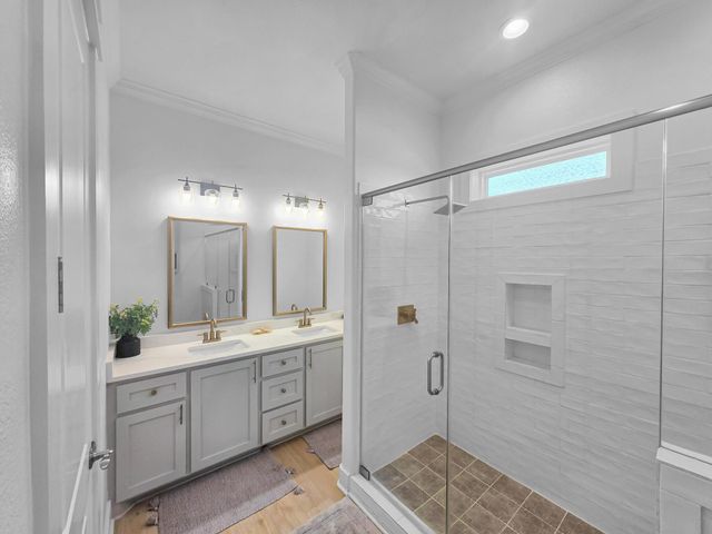 928 Kenlyn Drive, Crystal Beach, TX 77650