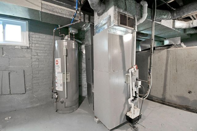 453 W Dickson Avenue, Mansfield, OH 44903