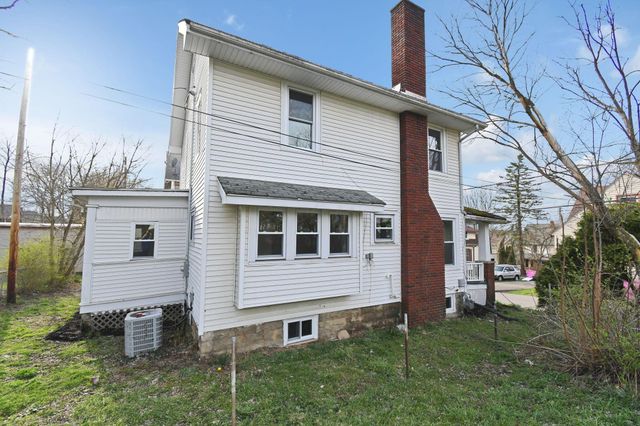 453 W Dickson Avenue, Mansfield, OH 44903