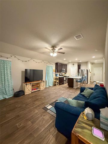 706 Zinnia Court, Rosharon, TX 77583