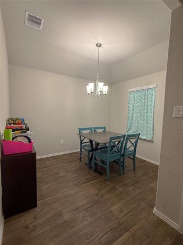 706 Zinnia Court, Rosharon, TX 77583