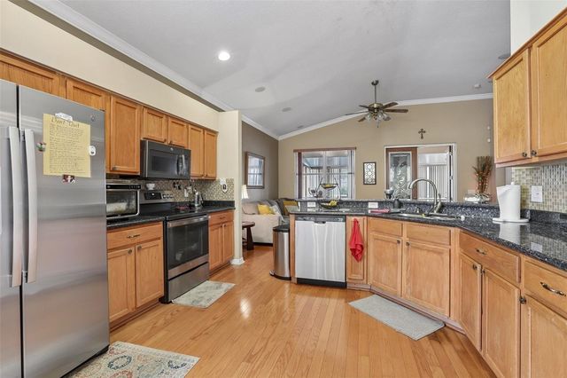 4761 WHISPERING WIND AVENUE, Tampa, FL 33614
