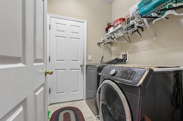 4761 WHISPERING WIND AVENUE, Tampa, FL 33614