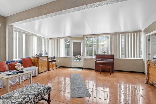4761 WHISPERING WIND AVENUE, Tampa, FL 33614