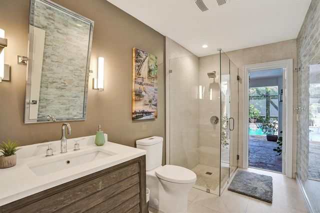 738 Middle River Drive, Fort Lauderdale, FL 33304