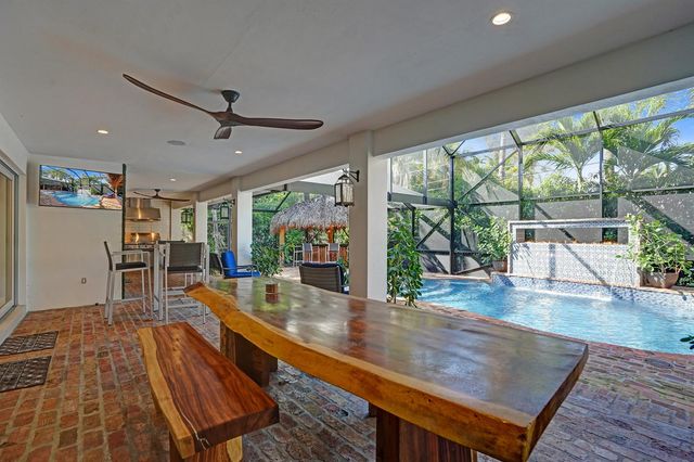 738 Middle River Drive, Fort Lauderdale, FL 33304
