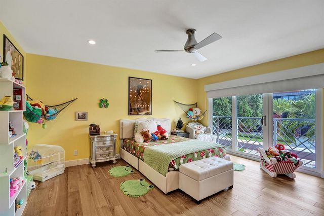 738 Middle River Drive, Fort Lauderdale, FL 33304