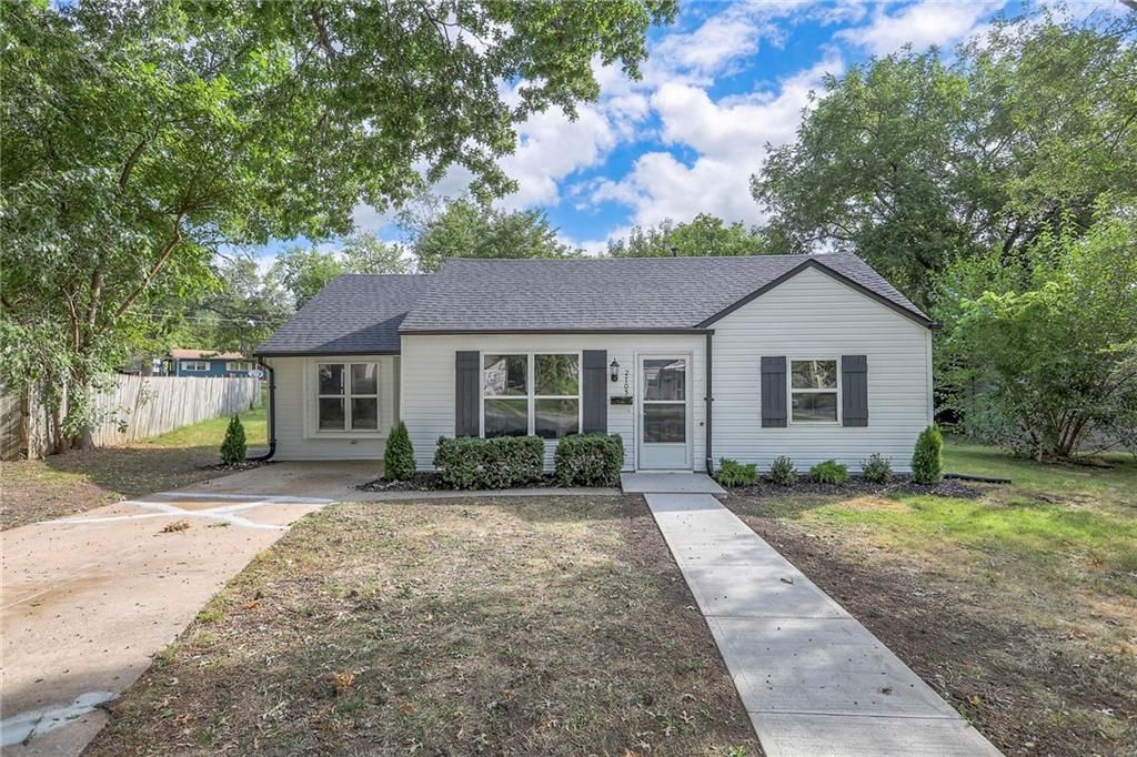 2705 S 51st Court, Kansas City, KS 66106