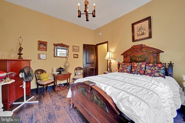 226 S 5TH STREET, Reading, PA 19602