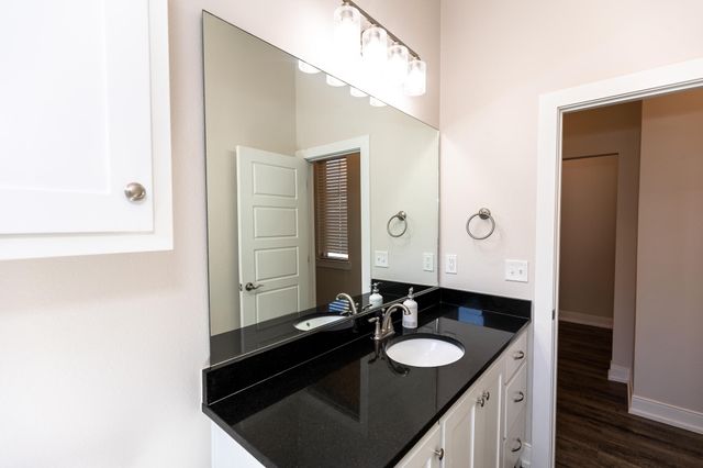 6910 17th Street, Lubbock, TX 79407