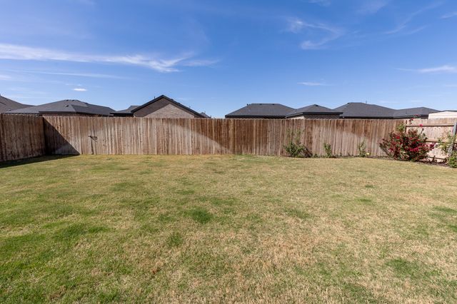 6910 17th Street, Lubbock, TX 79407