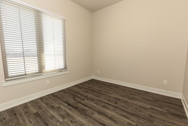 6910 17th Street, Lubbock, TX 79407