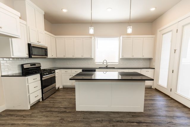 6910 17th Street, Lubbock, TX 79407