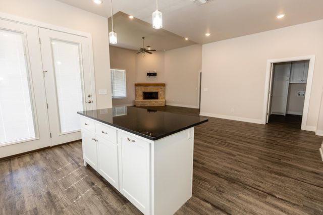 6910 17th Street, Lubbock, TX 79407