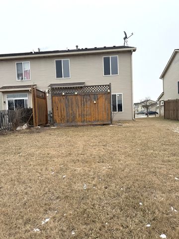 2208 REBECCA Circle 2208, Montgomery, IL 60538