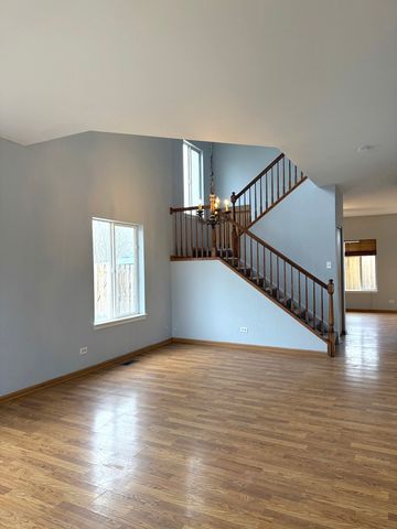 2208 REBECCA Circle 2208, Montgomery, IL 60538