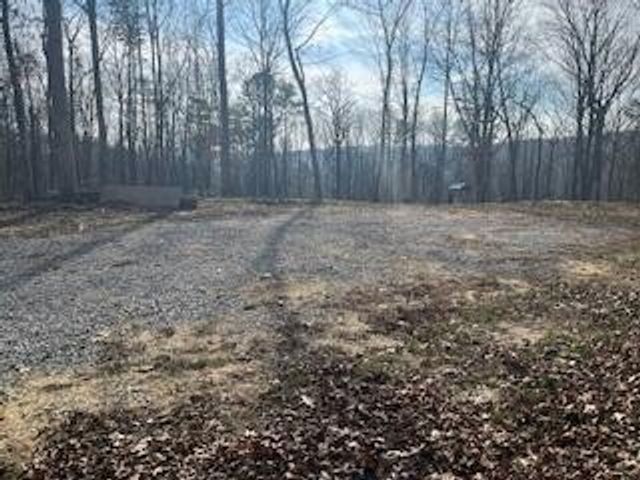 214 Gray Creek Road, Graysville, TN 37338