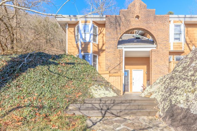 557 Winterview Lane, Chattanooga, TN 37409