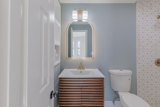 557 Winterview Lane, Chattanooga, TN 37409