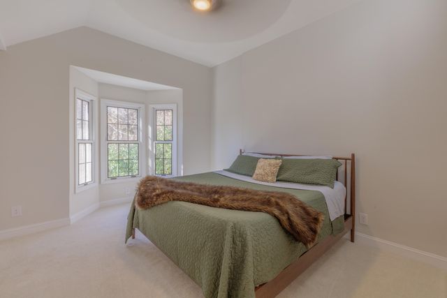 557 Winterview Lane, Chattanooga, TN 37409