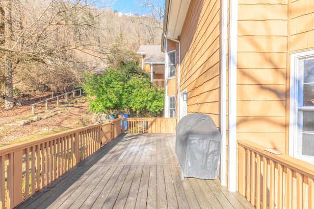 557 Winterview Lane, Chattanooga, TN 37409