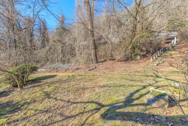 557 Winterview Lane, Chattanooga, TN 37409