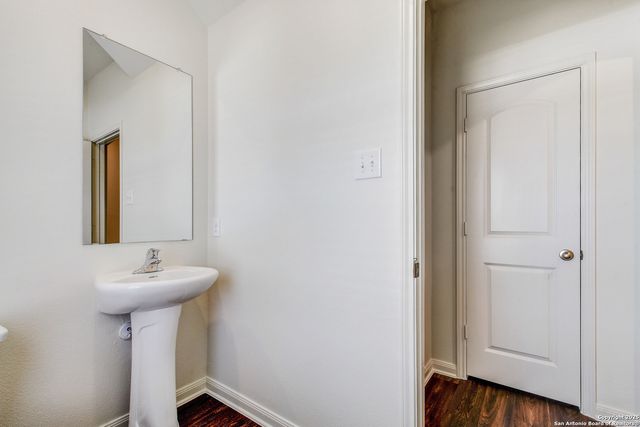 15022 Telfaire Meadow, Von Ormy, TX 78073